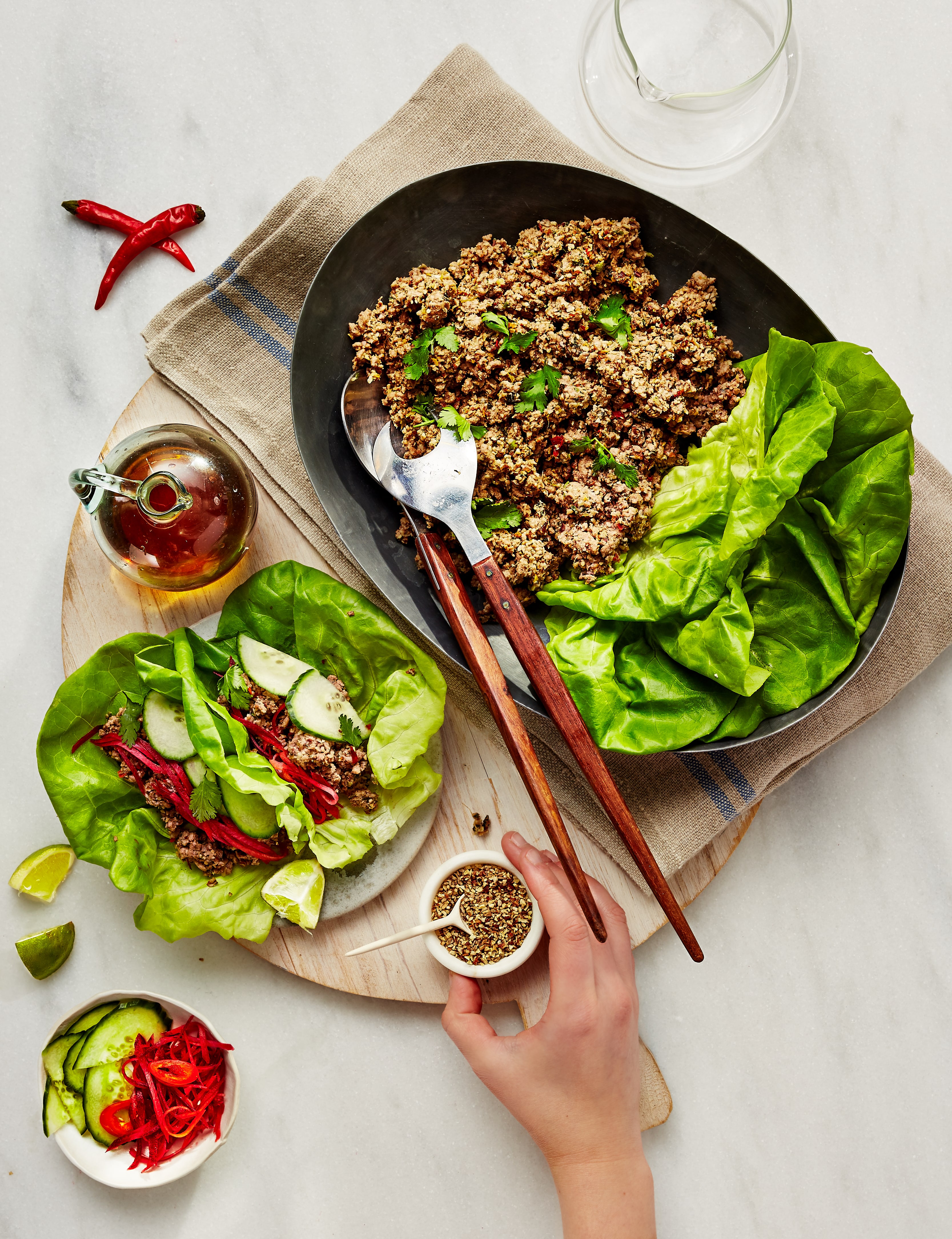 asian-inspired-chicken-lettuce-wraps-with-tangy-peanut-sauce-short-feeds